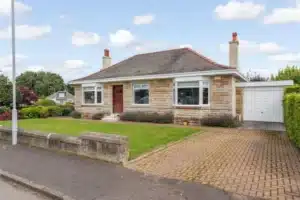 Detached Bungalow in Hamilton